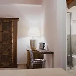 Moon's Tower Suite&rooms 게스트하우스 포르토스쿠소