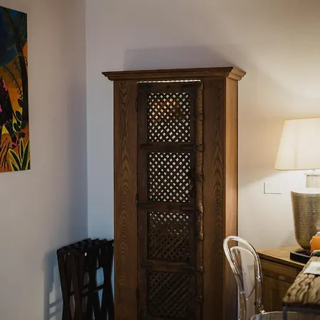 Guest house Moon's Tower Suite&rooms 4*