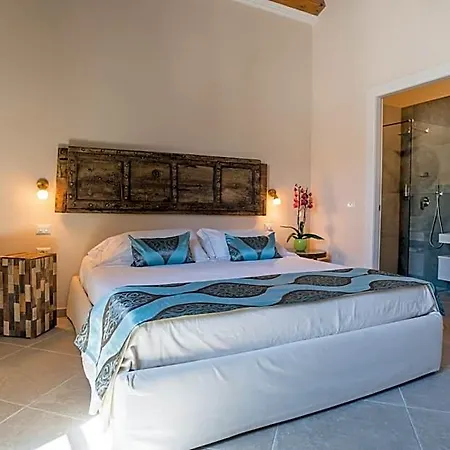Moon'S Tower Charming Guest House 4* بورتوسكوسو