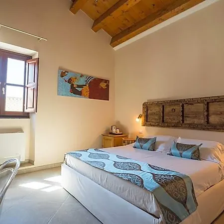 Moon'S Tower Charming Guest House Portoscuso