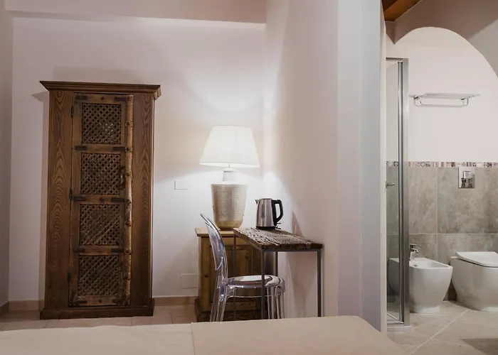 Moon's Tower Suite&rooms Gæstehus Portoscuso