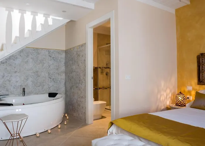 Moon's Tower Suite&rooms Gæstehus Portoscuso